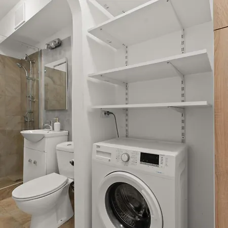 Convenient Gara De Nord Bukarest