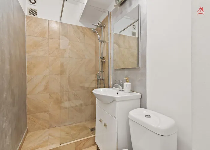 Convenient Gara De Nord * Bukarest