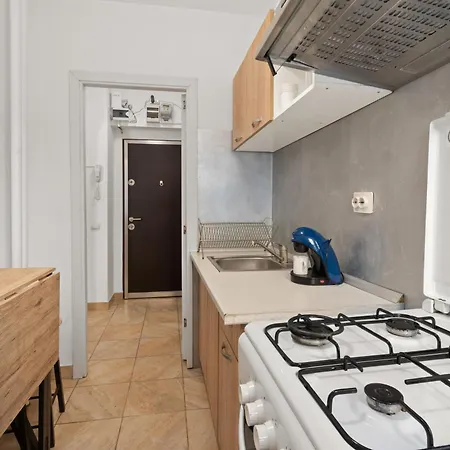 Convenient Gara De Nord *